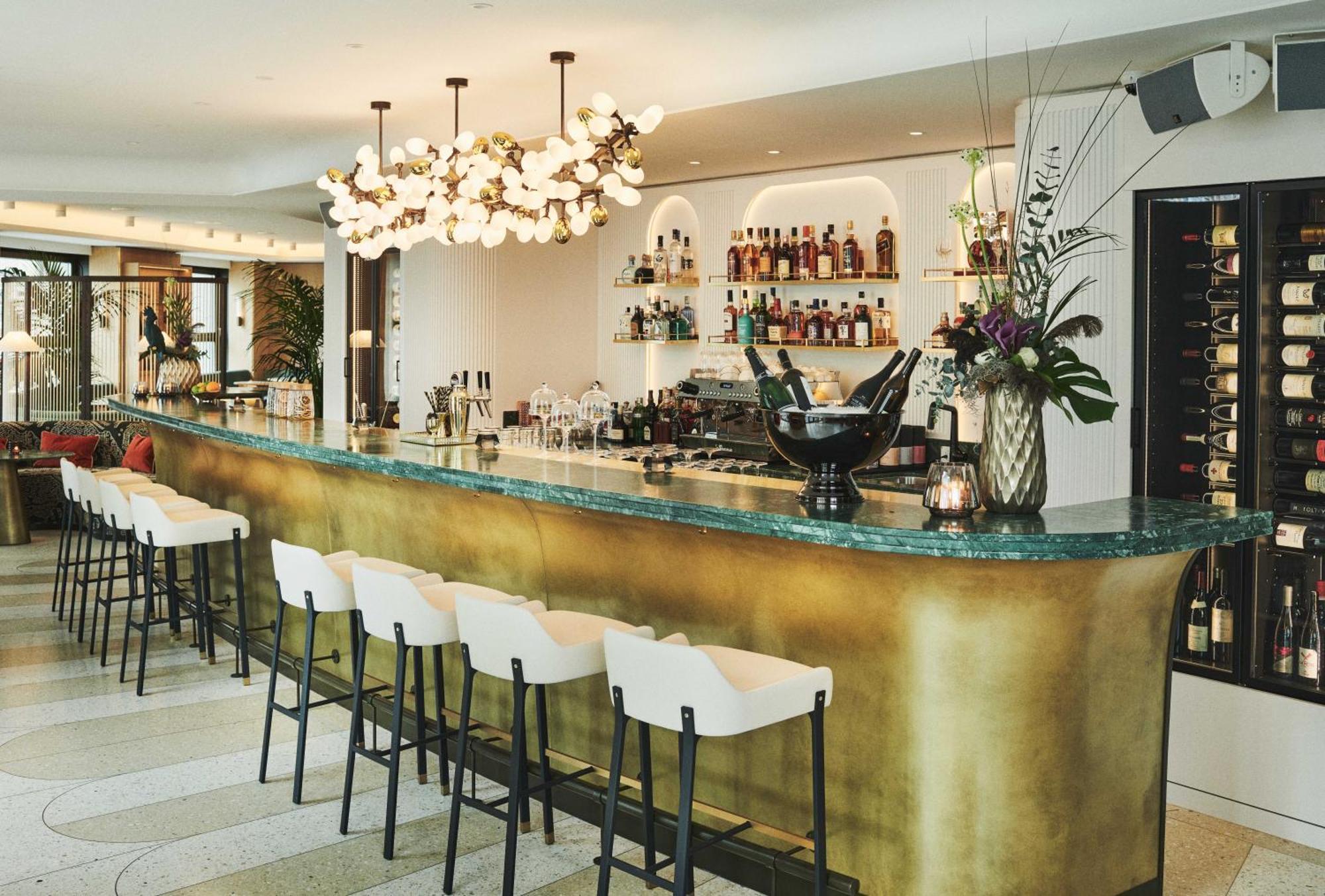 Small Luxury Hotel Ambassador Цюрих Экстерьер фото